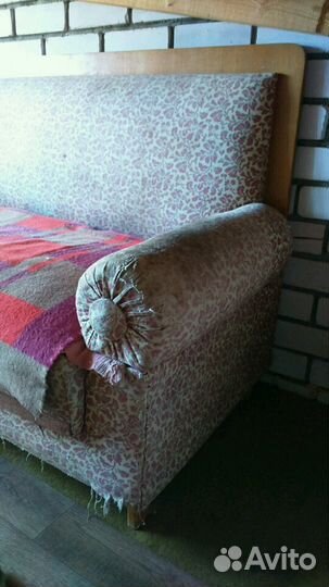 Сталинский диван