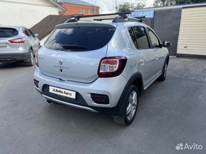 Renault Sandero Stepway 1.6 AT, 2017, 93 000 км