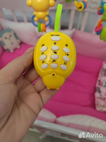 Мобиль на кроватку 