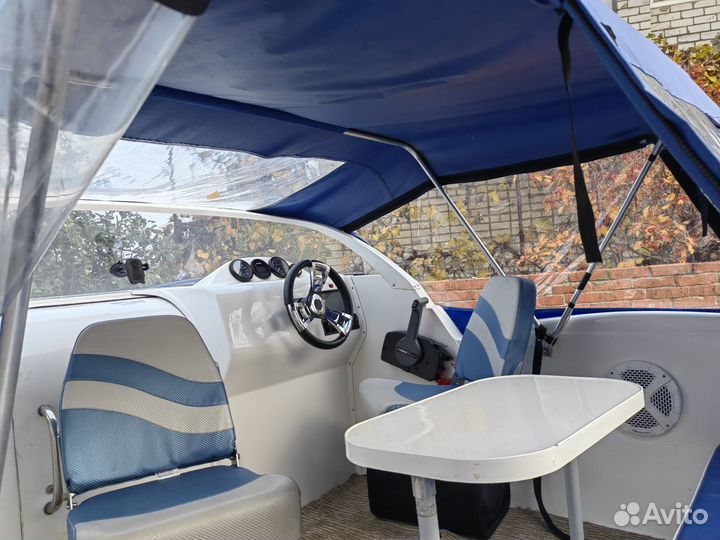 Катер каютный Неман 550 комб, Yamaha F100fetl