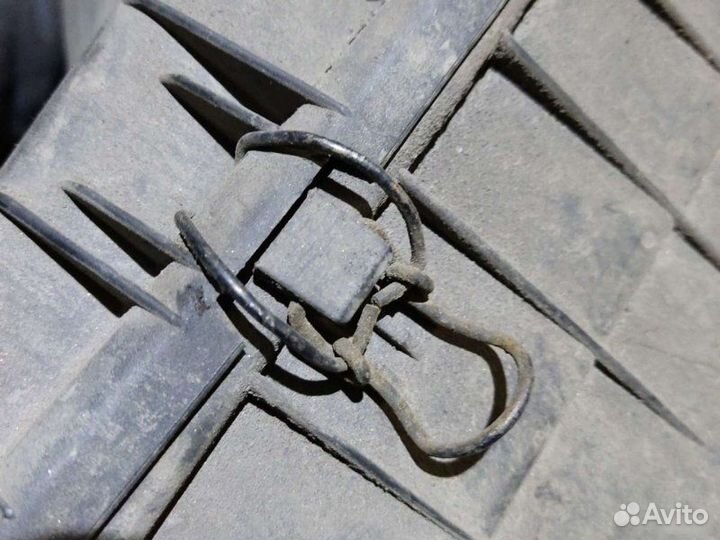 Корпус воздушного фильтра Volkswagen Passat B3