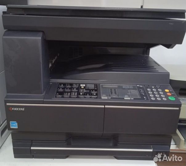 Копировальный аппарат Kyocera taskalfa 180