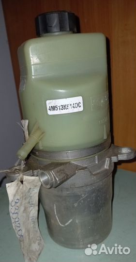 Насос эгур Ford Focus Kuga C-Max 2007-2013 1736876