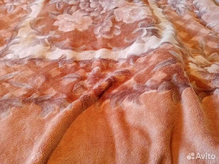 Плед большой на кровать