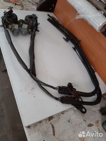 Доводчики ремней безопасности Saturn SL