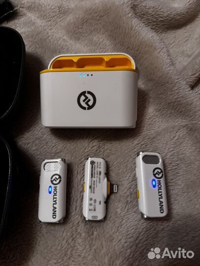 Микрофон петличный Hollyland Lark C1 Duo Lightning