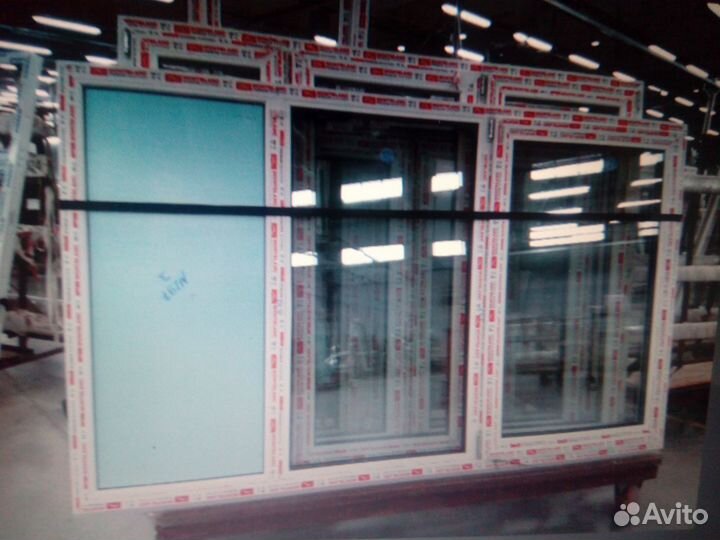 Окна пластиковые ламинированные и белые