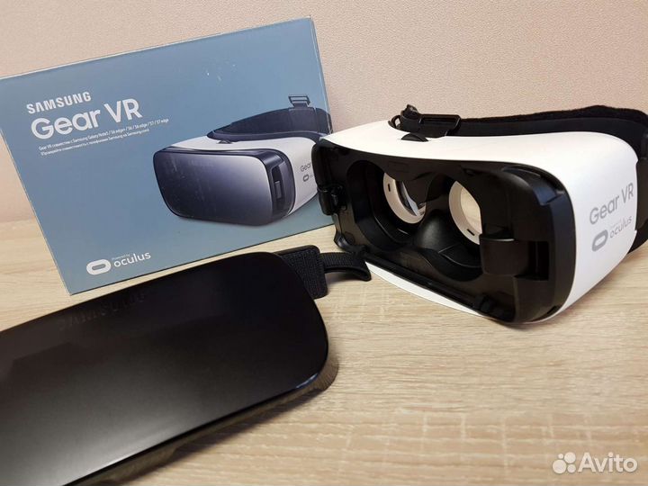 Samsung gear vr r322 очки вертуальной реальности