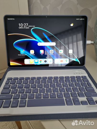 Планшет Honor pad x9 с чехлом и клавиатурой