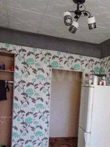 Комната 38 м² в 3-к., 3/3 эт.