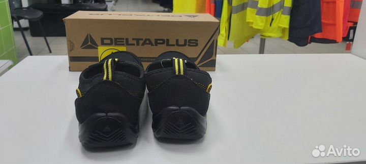 Рабочая обувь Delta Plus miami S1P SRC ESD, черный
