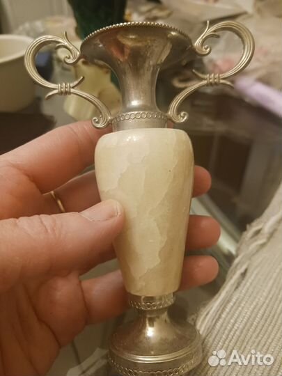 Вазочка натуральный камень металл