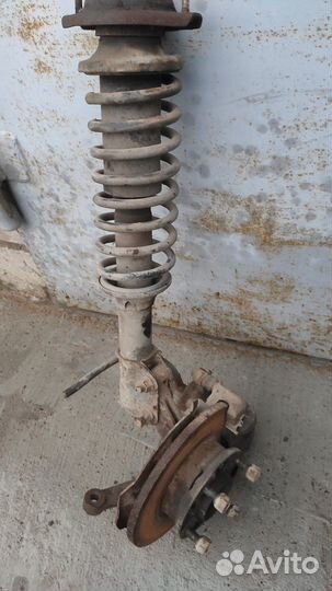 Кулак в сборе Дэу Матиз Левый