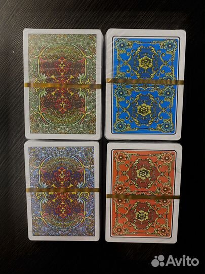 Карты игральные 4 цвета комплект