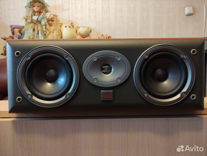 JBL центральный канал