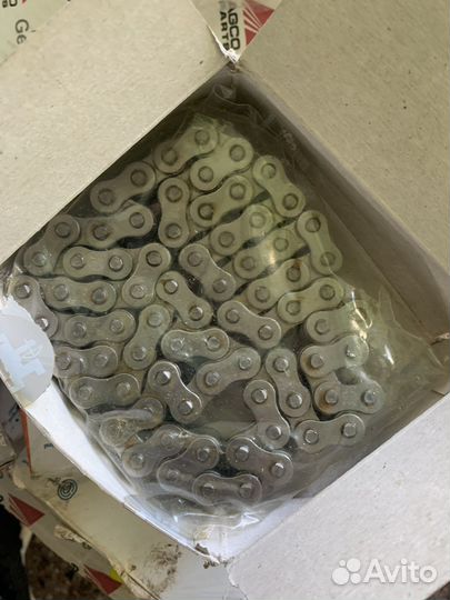 Цепь роликовая