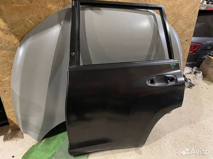 Задняя левая дверь Ленд крузер прадо 150