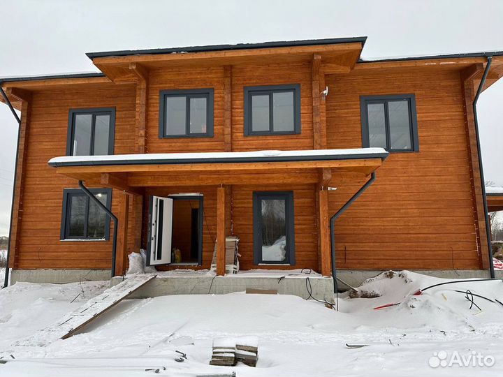 Бригада строителей