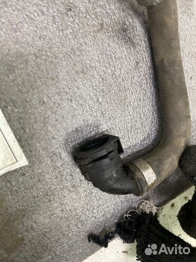 Шланг системы охлаждения Bmw X5 E70 N57D30A 2013