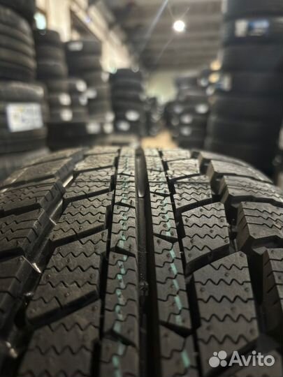 Triangle LL01 215/75 R16C 113Q