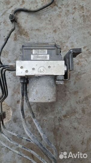 Блок абс kia Sorento prime