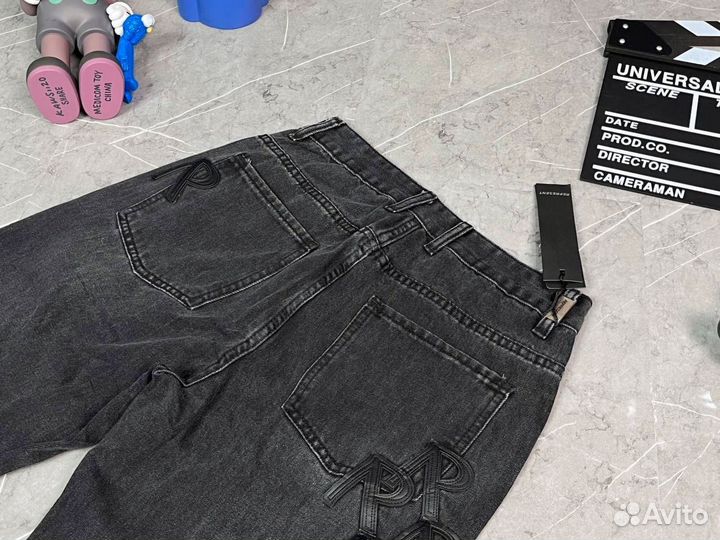 Джинсы Represent