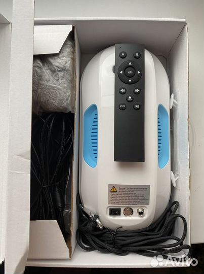 Робот мойщик окон