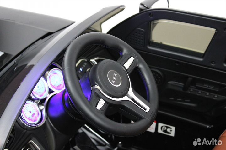 Одноместный электромобиль для детей Land Cruiser