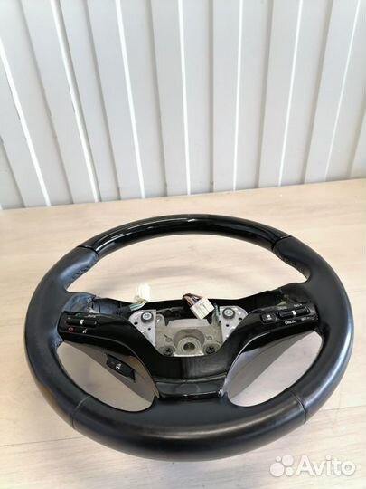 Руль с подогревом Kia Quoris KH G8BE 2015