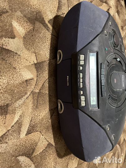 Радиомагнитола Philips