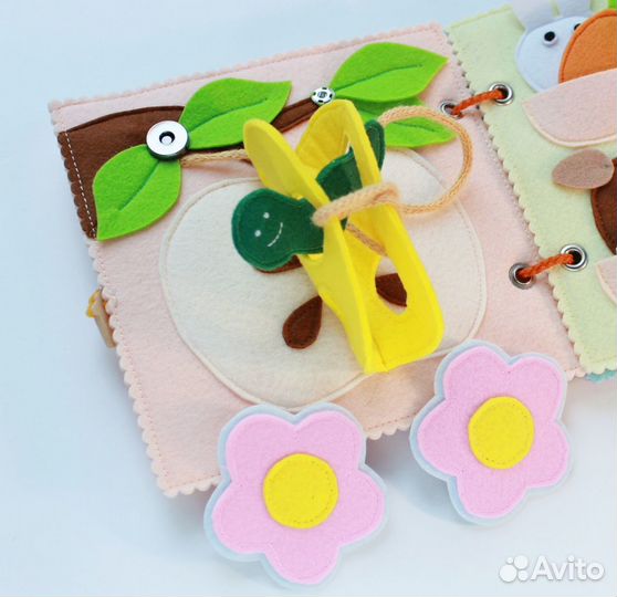 Развивающая книжка игрушка из фетра 1-4 года