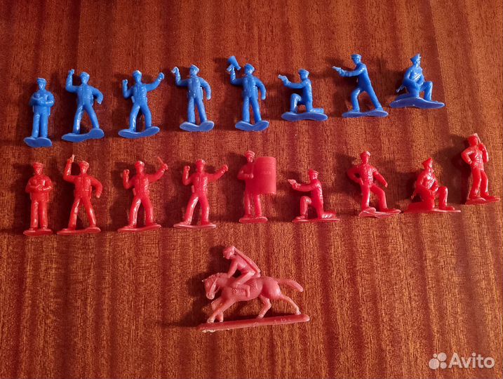 Пластмассовые солдатики СССР