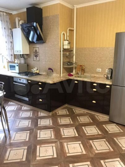 2-к. квартира, 40 м², 3/9 эт.