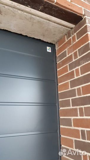 Автоматические секционные ворота