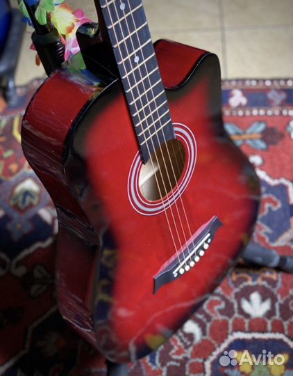 Гитара акустическая красная + чехол