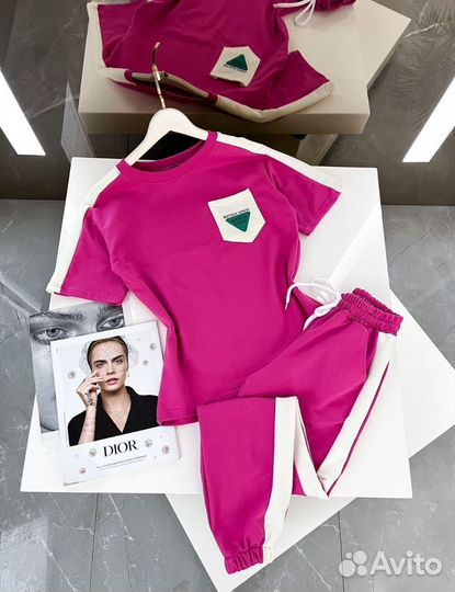 Костюм спортивный женский