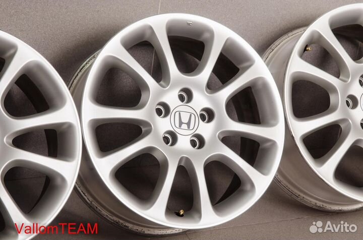 Лот UP30350852 Оригинальные 18-е диски honda