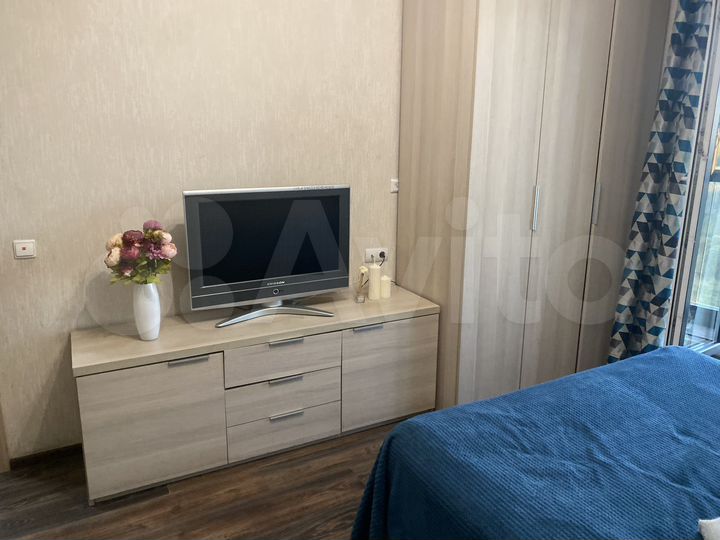 2-к. квартира, 46 м², 8/16 эт.