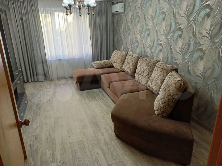 3-к. квартира, 73 м², 1/10 эт.