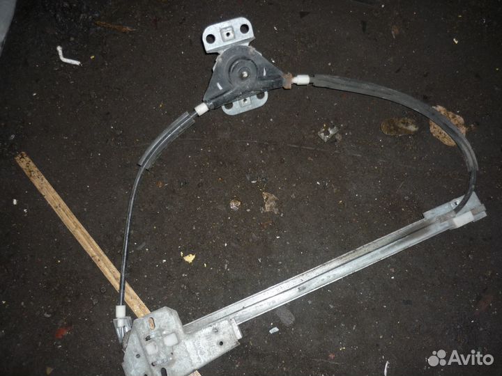 Задние мех. стеклоподъёмники Фольцваген Пассат б3