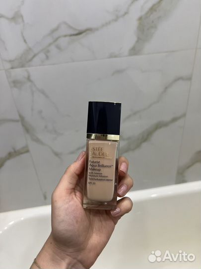 Тональный крем Estee Lauder