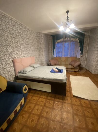 1-к. квартира, 40 м², 2/5 эт.