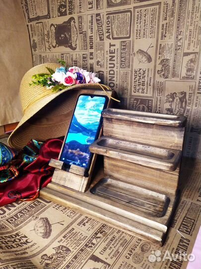 Полка органайзер для телефона