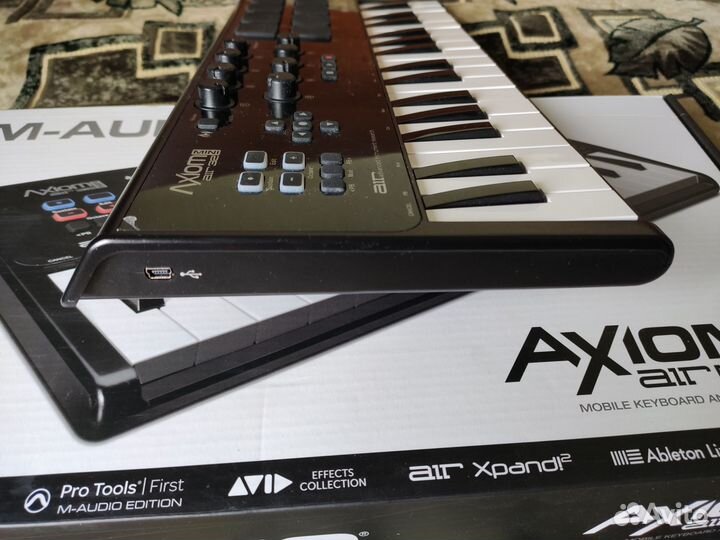Клавиатура midi M-Audio axiom air mini 32