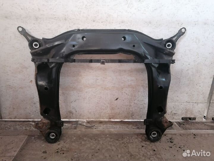 Подрамник Audi A4 B6