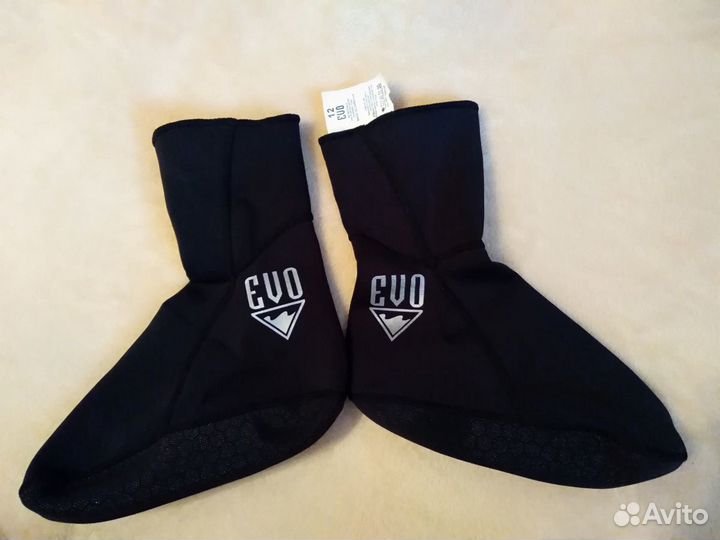 Шапочка д/плавания,носки, перчаткид/дайвинга