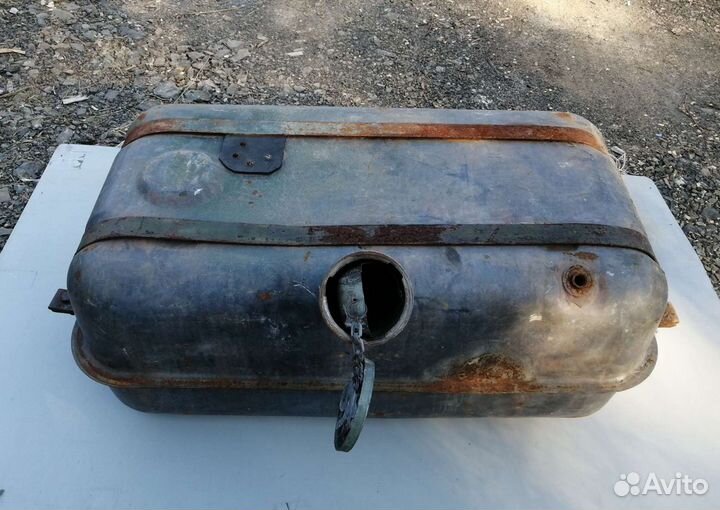 Бак для воды металлический