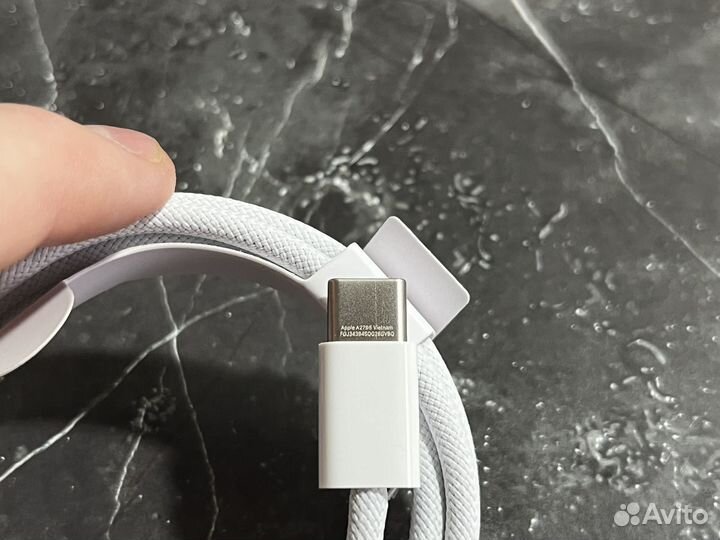 Зарядка на iPhone 15 / 16 Оригинал (кабель + блок)