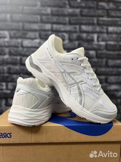 Кроссовки Asics Gel Kahana