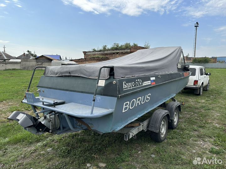 Борус 570 катер водометный